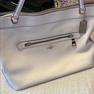cream coach shoulder bag